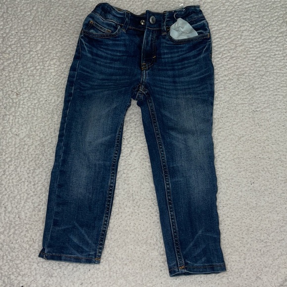 Toddler clothes for boys 2T-4T - Picture 12 of 12